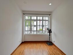 Loyang Court (D17), Terrace #570589591